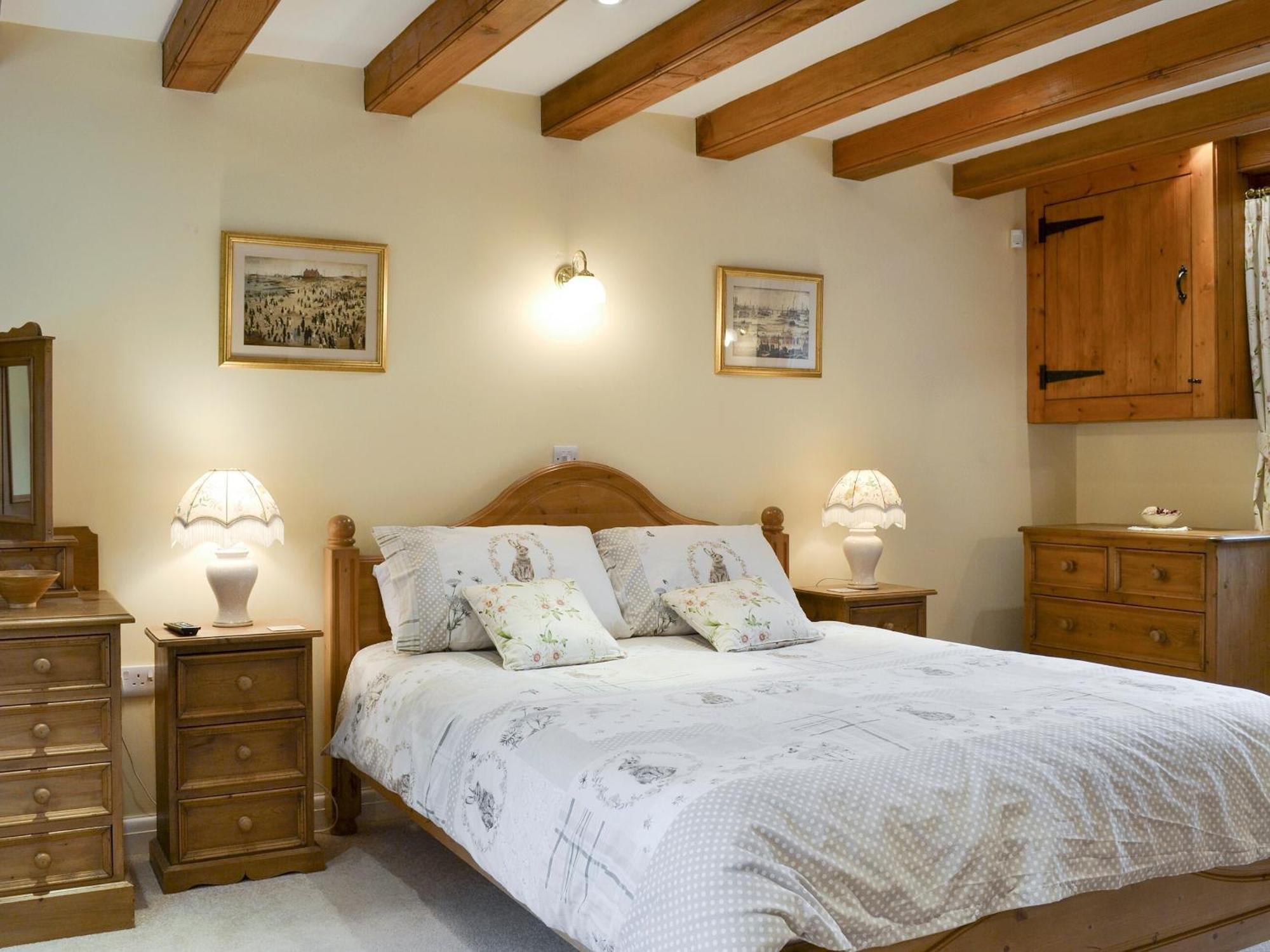Walled Garden Lodge Ryehill Bagian luar foto