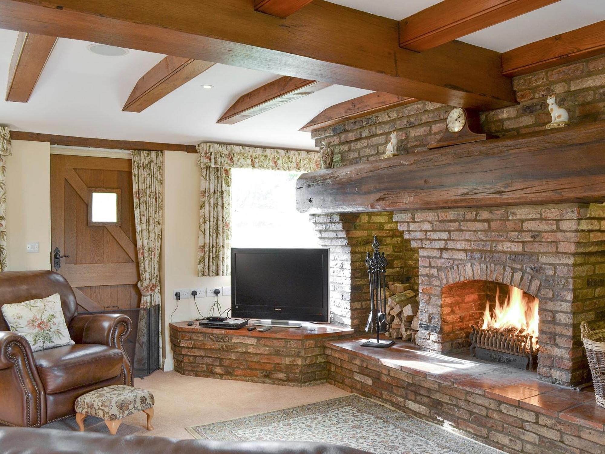 Walled Garden Lodge Ryehill Bagian luar foto