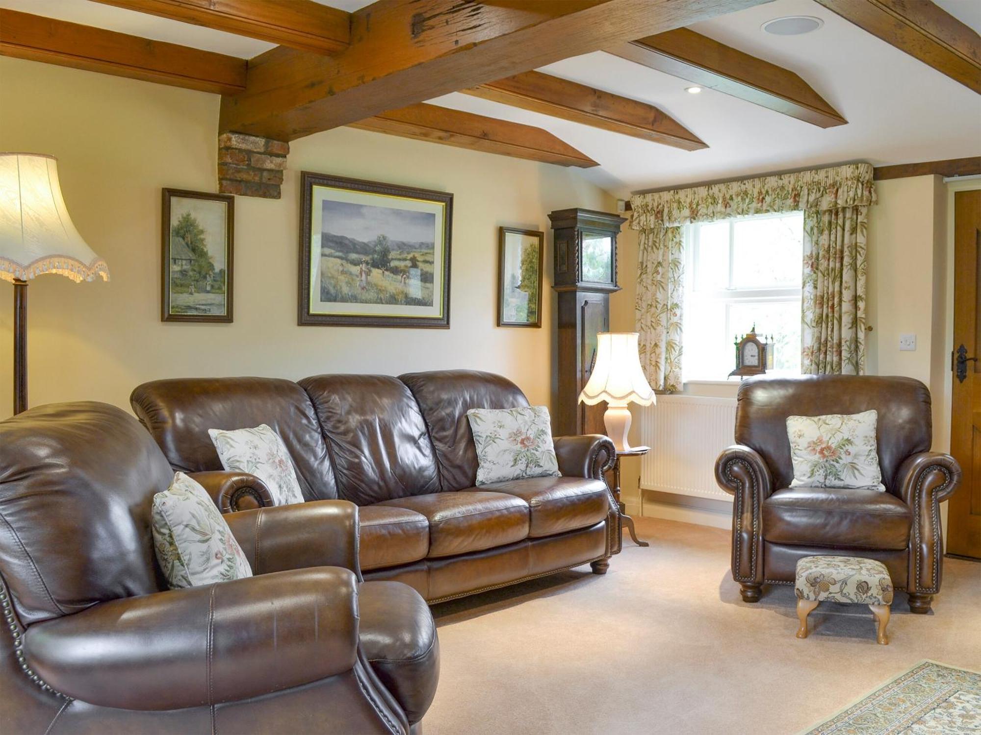 Walled Garden Lodge Ryehill Bagian luar foto